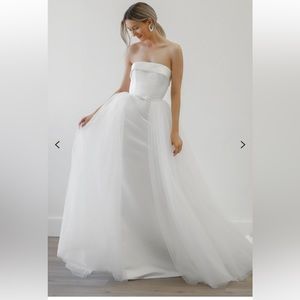 Wtoo by watters Sola Overskirt